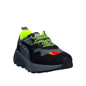 Black Diadora Heritage